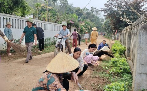 Các thôn trên địa bàn xã Quang Trung tiếp tục duy trì thực hiện tốt " Ngày chủ nhật sạch" trên địa bàn xã